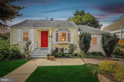 Exterior - 11512 Idlewood Rd, Silver Spring, MD 20906 photo 5 of 5