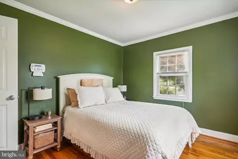 Bedroom - 11512 Idlewood Rd, Silver Spring, MD 20906 photo 2 of 8