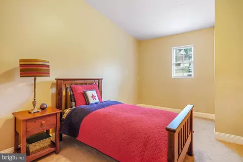 Bedroom - 11512 Idlewood Rd, Silver Spring, MD 20906 photo 6 of 8
