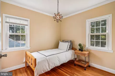 Bedroom - 11512 Idlewood Rd, Silver Spring, MD 20906 photo 4 of 8
