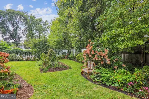 Exterior - 11512 Idlewood Rd, Silver Spring, MD 20906 photo 2 of 5