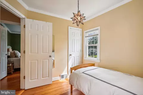 Bedroom - 11512 Idlewood Rd, Silver Spring, MD 20906 photo 5 of 8