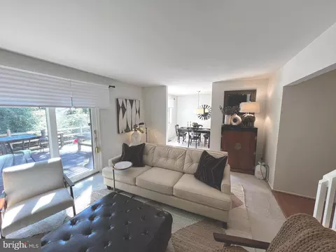 9440 Fern Hollow Way, Montgomery Village, MD 20886