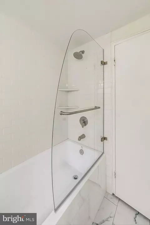 2250 Washington Ave #102-W, Silver Spring, MD 20910 photo 21
