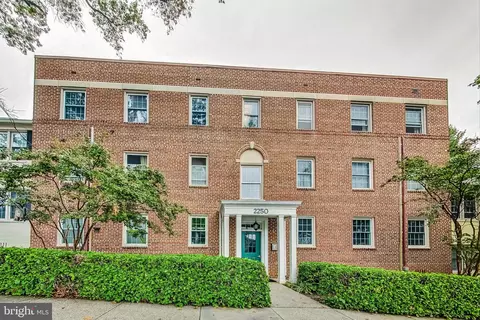 2250 Washington Ave #102-W, Silver Spring, MD 20910