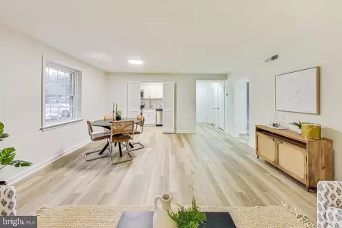 2250 Washington Ave #102-W, Silver Spring, MD 20910 photo 8