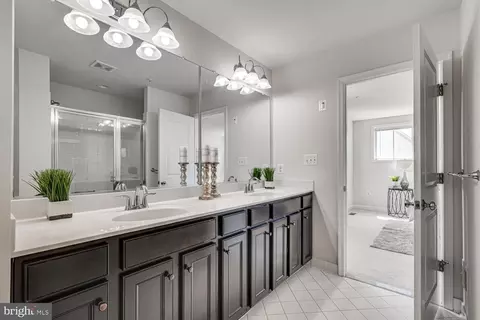 Bath - 13518 Redspire Dr, Silver Spring, MD 20906 photo 2 of 4