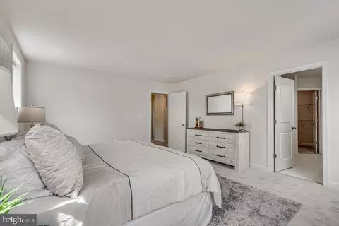 Bedroom - 13518 Redspire Dr, Silver Spring, MD 20906 photo 3 of 6
