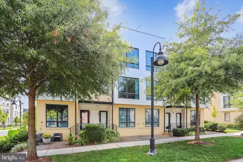 267 Crown Park Ave, Gaithersburg, MD 20878