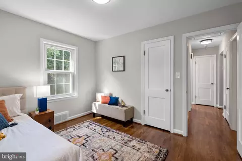 Entry Way - 707 Northwest Dr, Silver Spring, MD 20901 photo 1 of 1