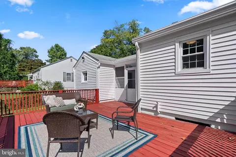 Exterior - 707 Northwest Dr, Silver Spring, MD 20901 photo 11 of 11