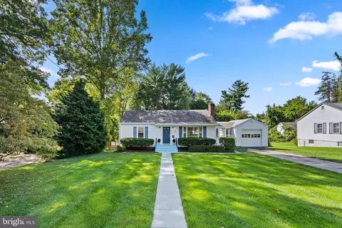 707 Northwest Dr, Silver Spring, MD 20901