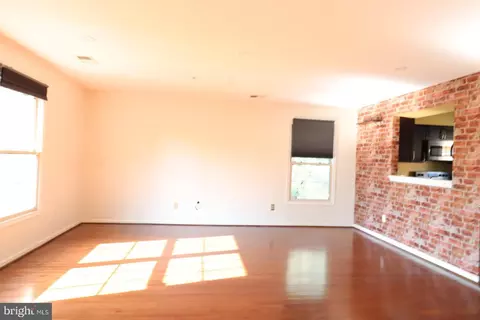Living - 2057 Westchester Dr #55, Silver Spring, MD 20902 photo 4 of 4