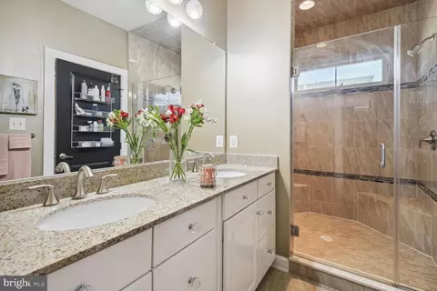 425 Hydrangea, Gaithersburg, MD 20878 photo 21