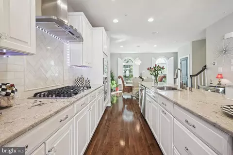 425 Hydrangea, Gaithersburg, MD 20878 photo 17
