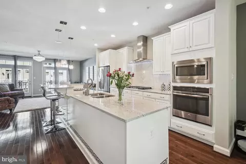 425 Hydrangea, Gaithersburg, MD 20878 photo 14
