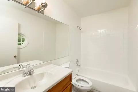 20 Tynewick Ct #20, Silver Spring, MD 20906 photo 17