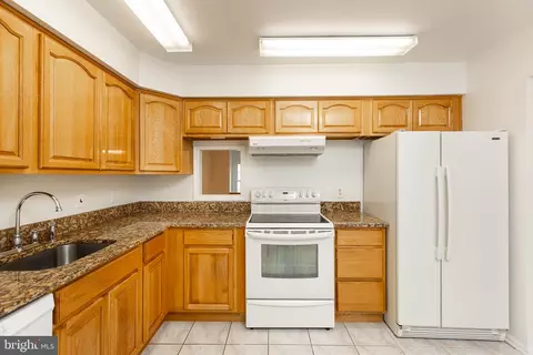 20 Tynewick Ct #20, Silver Spring, MD 20906 photo 6