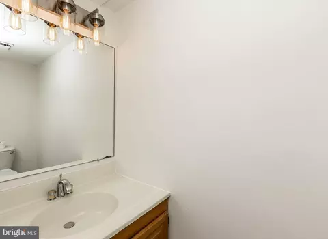 20 Tynewick Ct #20, Silver Spring, MD 20906 photo 14