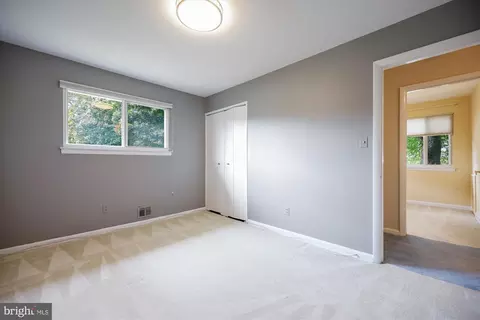 10905 Breewood Ct, Silver Spring, MD 20901 photo 24