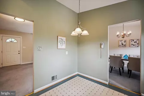 10905 Breewood Ct, Silver Spring, MD 20901 photo 15