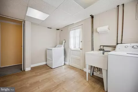 10905 Breewood Ct, Silver Spring, MD 20901 photo 37