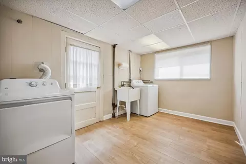 10905 Breewood Ct, Silver Spring, MD 20901 photo 36