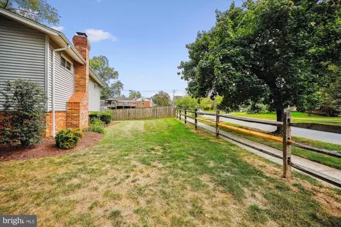 10905 Breewood Ct, Silver Spring, MD 20901 photo 41