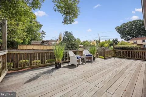 10905 Breewood Ct, Silver Spring, MD 20901 photo 18