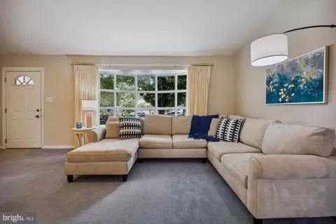 10905 Breewood Ct, Silver Spring, MD 20901 photo 7