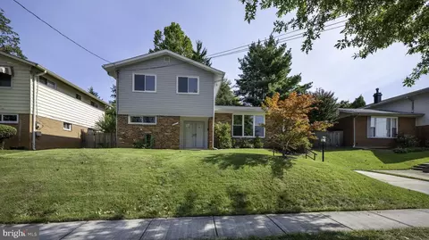 5021 Adrian St, Rockville, MD 20853