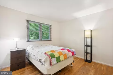 Bedroom - 1412 Mimosa Ln, Silver Spring, MD 20904 photo 1 of 5