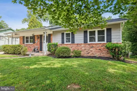 Exterior - 1412 Mimosa Ln, Silver Spring, MD 20904 photo 2 of 5