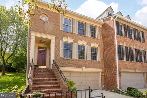 10934 Bloomingdale Dr, Rockville, MD 20852