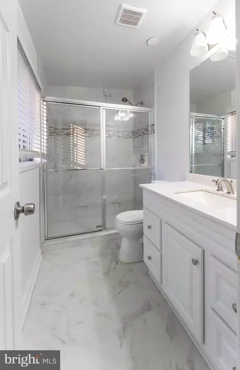 Bath - 3316 Estelle Ter, Silver Spring, MD 20906 photo 1 of 5