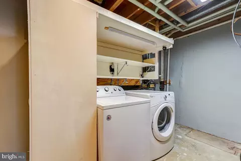 2007 Featherwood St, Silver Spring, MD 20904 photo 27
