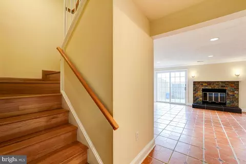 2007 Featherwood St, Silver Spring, MD 20904 photo 24