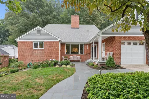 2304 Ashboro Dr, Chevy Chase, MD 20815