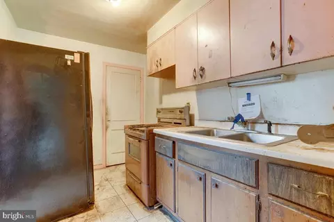 Kitchen - 11926 Centerhill St, Silver Spring, MD 20902 photo 2 of 2