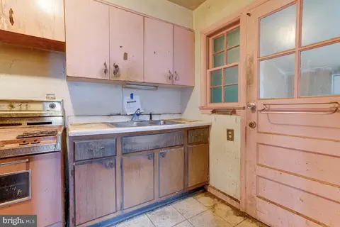 Kitchen - 11926 Centerhill St, Silver Spring, MD 20902 photo 1 of 2