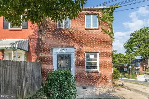 Exterior - 11926 Centerhill St, Silver Spring, MD 20902 photo 2 of 4