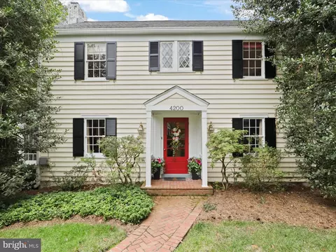 4200 Dresden St, Kensington, MD 20895