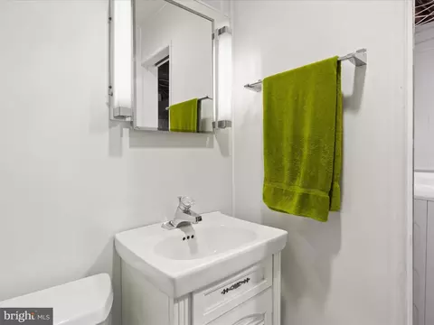 10603 Lilac Pl, Silver Spring, MD 20903 photo 32