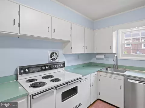 10603 Lilac Pl, Silver Spring, MD 20903 photo 10