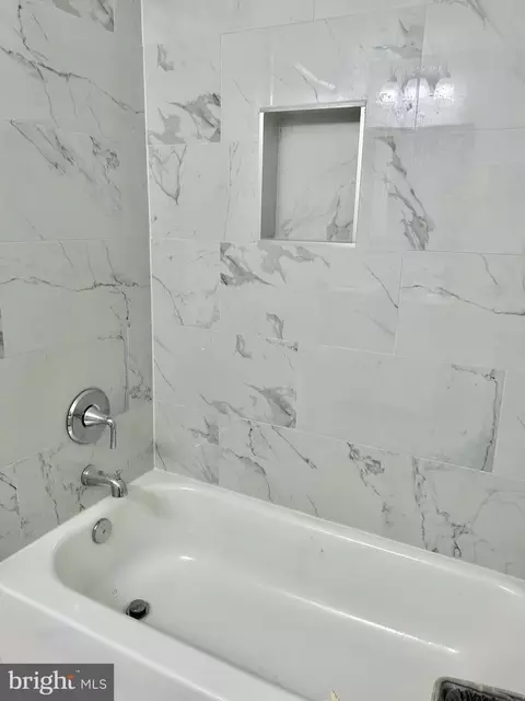 617 Hillsboro Dr, Silver Spring, MD 20902 photo 20