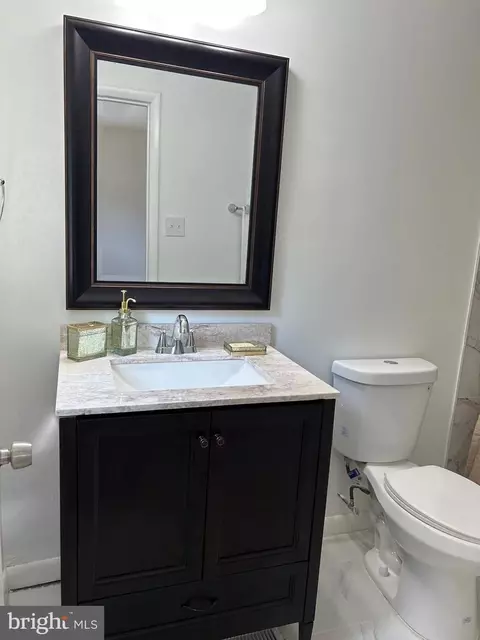 617 Hillsboro Dr, Silver Spring, MD 20902 photo 24