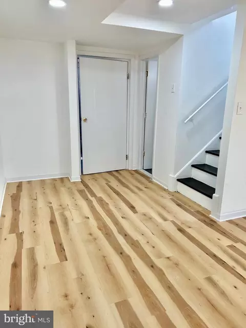 617 Hillsboro Dr, Silver Spring, MD 20902 photo 33