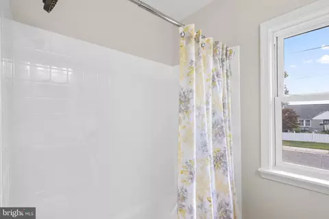 12707 Holdridge Rd, Silver Spring, MD 20906 photo 10