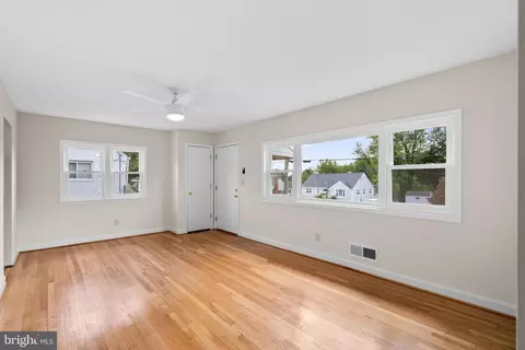 12707 Holdridge Rd, Silver Spring, MD 20906 photo 5