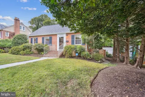 Exterior - 10208 Carson Pl, Silver Spring, MD 20901 photo 4 of 4